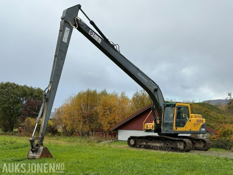 2004 Volvo EC210BLC - sertifisert, lang og kort bom og flere skuffer - Excavadora: foto 1 2004 Volvo EC210BLC - sertifisert, lang og kort bom og flere skuffer - Excavadora: foto 1