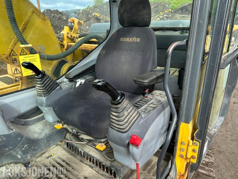 Excavadora 2005 Komatsu PC210LC-7K GRAVEMASKIN - 11000 Timer: foto 13