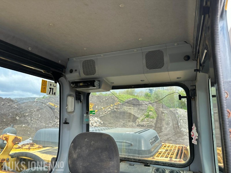 Excavadora 2005 Komatsu PC210LC-7K GRAVEMASKIN - 11000 Timer: foto 15