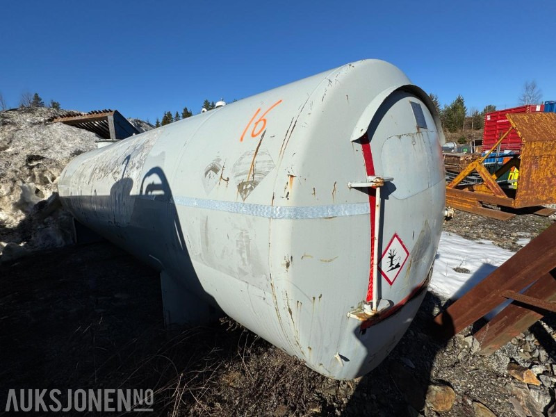 2006 Dieseltank 20m3 med pumpe - Equipo de construcción: foto 3 2006 Dieseltank 20m3 med pumpe - Equipo de construcción: foto 3