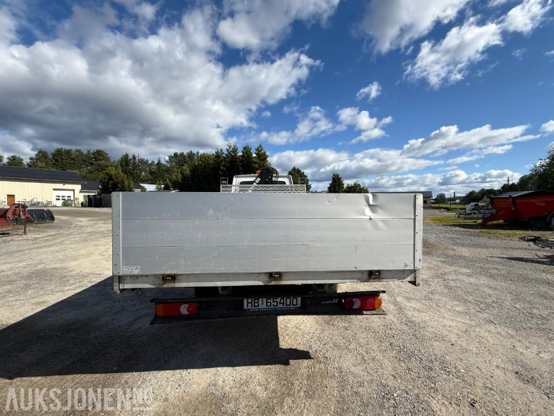 2006 Renault Mascott lett lastebil med plan og Hiab 035 kran Euro4 - Camión grúa: foto 4 2006 Renault Mascott lett lastebil med plan og Hiab 035 kran Euro4 - Camión grúa: foto 4