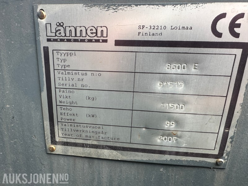 2007 8600E LÄNNEN SKINNE/VEI GRAVELASTER M/PERSONLIFT, RAMMESTYRT - JERNBANE MASKIN - Retroexcavadora: foto 5 2007 8600E LÄNNEN SKINNE/VEI GRAVELASTER M/PERSONLIFT, RAMMESTYRT - JERNBANE MASKIN - Retroexcavadora: foto 5