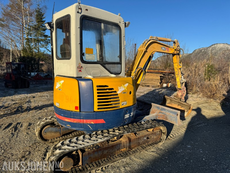 2007 IHI 35NX2 GRAVEMANSKIN MED 2 SKUFFER OG MASKINHENGER TIL TRAKTOR - Miniexcavadora: foto 3 2007 IHI 35NX2 GRAVEMANSKIN MED 2 SKUFFER OG MASKINHENGER TIL TRAKTOR - Miniexcavadora: foto 3