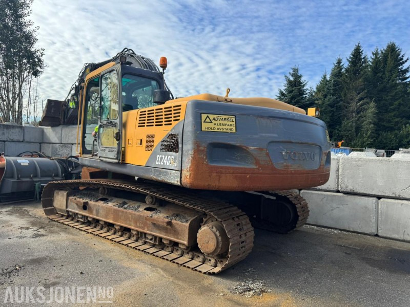 2007 Volvo EC240BNLC - Gravemaskin - Timer: 11393 - Excavadora: foto 3 2007 Volvo EC240BNLC - Gravemaskin - Timer: 11393 - Excavadora: foto 3