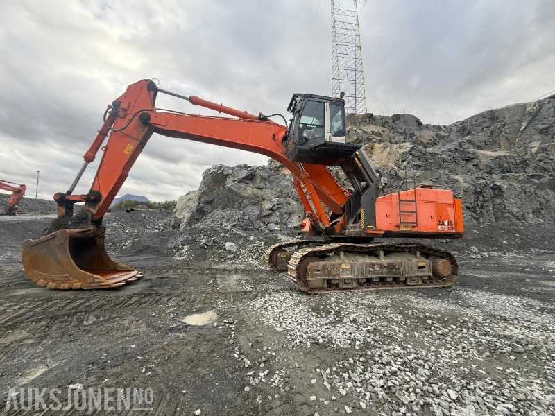 2008 Hitachi ZX670LCH-3 - Gravemaskin med hevbar hytte - Excavadora: foto 2 2008 Hitachi ZX670LCH-3 - Gravemaskin med hevbar hytte - Excavadora: foto 2