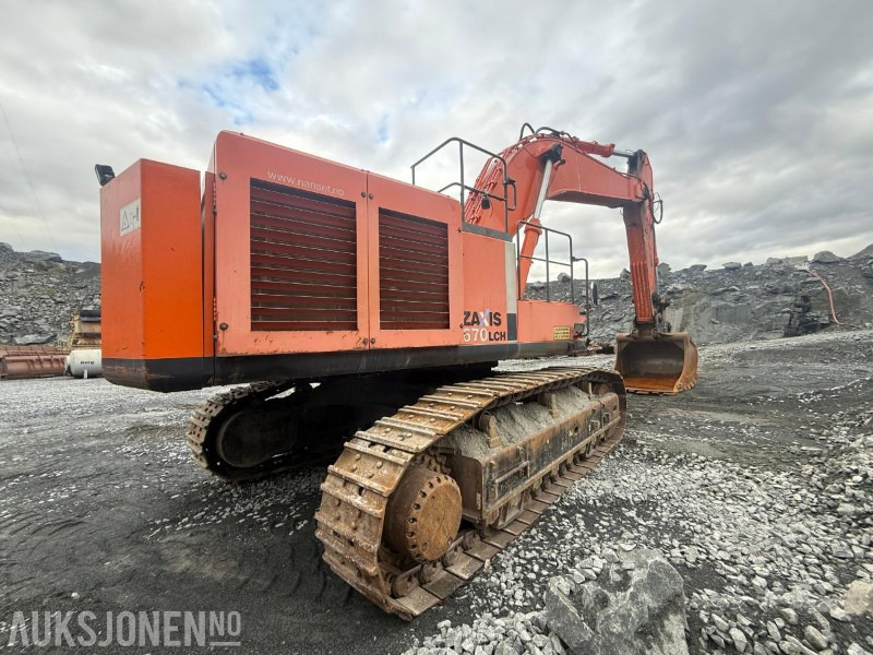 2008 Hitachi ZX670LCH-3 - Gravemaskin med hevbar hytte - Excavadora: foto 4 2008 Hitachi ZX670LCH-3 - Gravemaskin med hevbar hytte - Excavadora: foto 4
