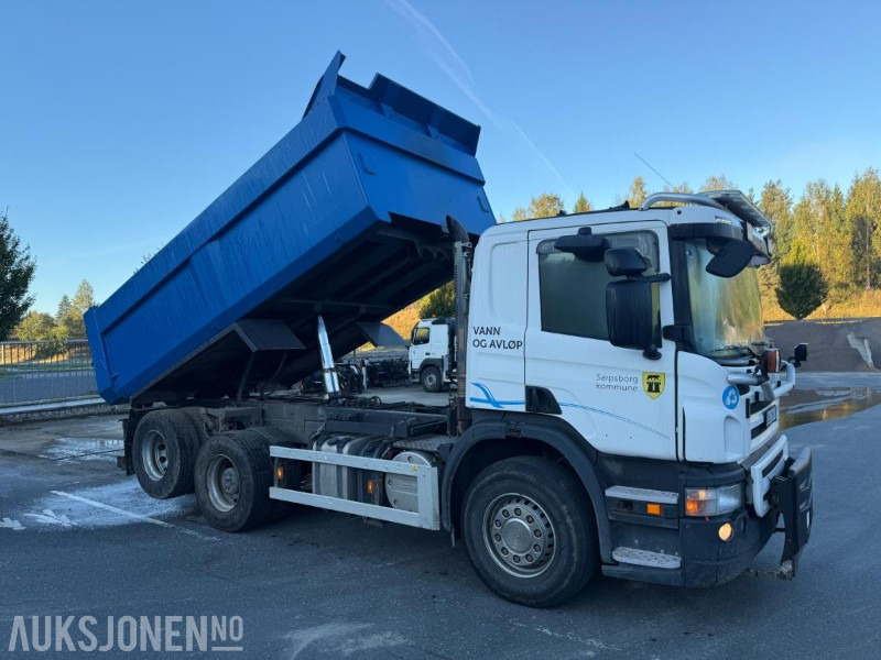 2008 Scania P420 TIPPBIL- BRØYTERIGGET - SERVICEHISTORIKK - LAV KM - NYLIG EU-GODKJENT. - Camión volquete: foto 4 2008 Scania P420 TIPPBIL- BRØYTERIGGET - SERVICEHISTORIKK - LAV KM - NYLIG EU-GODKJENT. - Camión volquete: foto 4