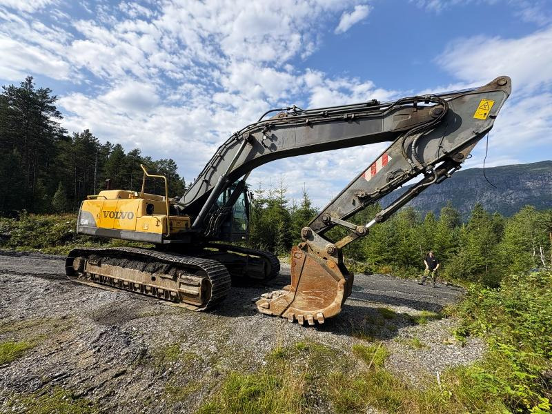 2008 Volvo EC360CL - 16 537 timer - bra tannskuffe - Excavadora: foto 2 2008 Volvo EC360CL - 16 537 timer - bra tannskuffe - Excavadora: foto 2