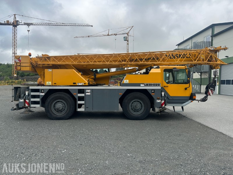 2009 Liebherr LTM1030-2,1 - Mobilkran - Grúa: foto 1 2009 Liebherr LTM1030-2,1 - Mobilkran - Grúa: foto 1