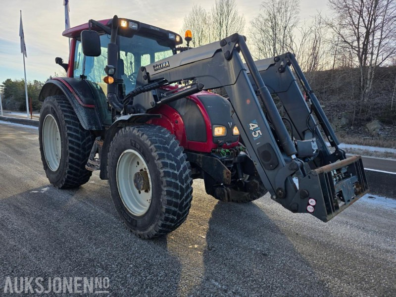 2010 VALTRA N121 HITECH MED FRONTLASTER 50KMT - Tractor: foto 3 2010 VALTRA N121 HITECH MED FRONTLASTER 50KMT - Tractor: foto 3