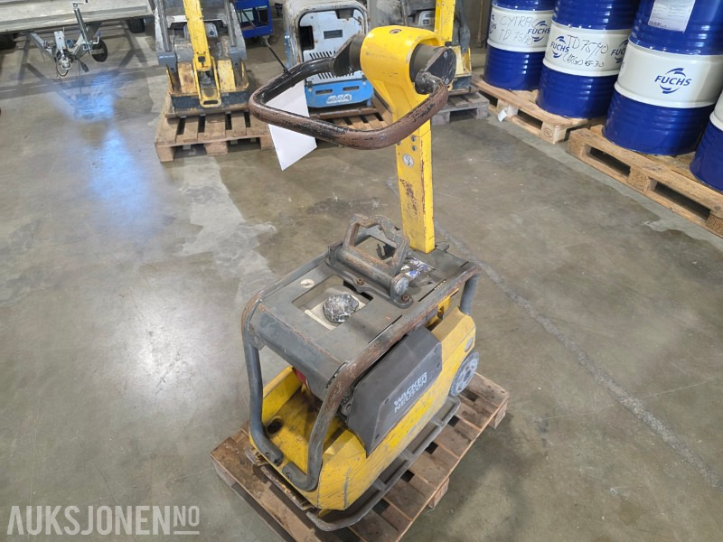2011 Wacker neuson vibroplate BPU 2540A - Equipo de construcción: foto 5 2011 Wacker neuson vibroplate BPU 2540A - Equipo de construcción: foto 5