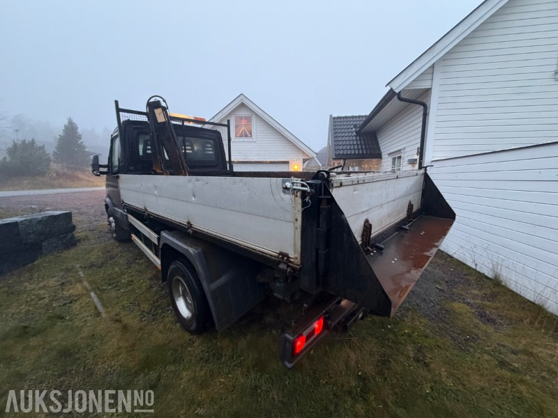 2012 Iveco Daily 70C17 EEV Tipp-Bil med HMF 152 T1 Kran - EU OK - 83312 km - Camión volquete: foto 3 2012 Iveco Daily 70C17 EEV Tipp-Bil med HMF 152 T1 Kran - EU OK - 83312 km - Camión volquete: foto 3