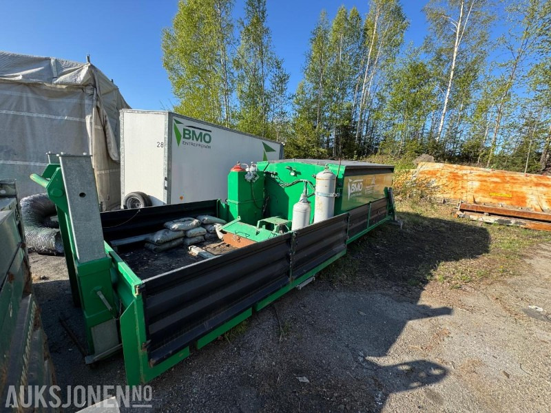 2013 ATC Asfalt Termo container med emulsjonstank / Asfalt lappemaskin - Equipo de construcción: foto 1 2013 ATC Asfalt Termo container med emulsjonstank / Asfalt lappemaskin - Equipo de construcción: foto 1