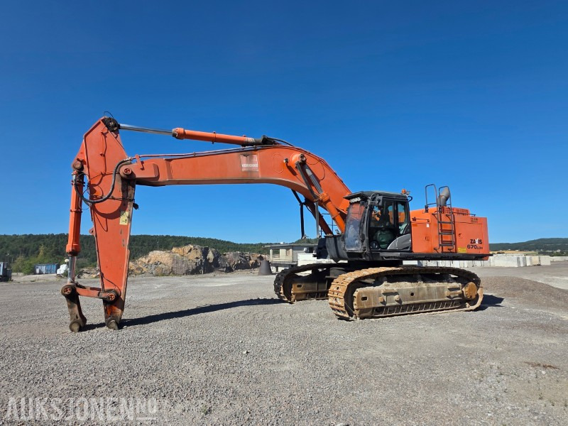 2013 Hitachi ZX670LCH-5 Beltegraver - Nasta 3800L Graveskuff - 15425 Arbeidstimer - Servicehistorikk - Excavadora: foto 2 2013 Hitachi ZX670LCH-5 Beltegraver - Nasta 3800L Graveskuff - 15425 Arbeidstimer - Servicehistorikk - Excavadora: foto 2
