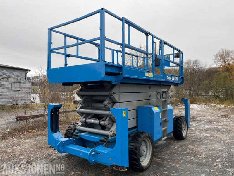 2014 Genie GS 5390 Sakselift med 1904 timer - Plataforma elevadora: foto 1 2014 Genie GS 5390 Sakselift med 1904 timer - Plataforma elevadora: foto 1
