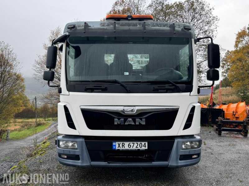 2014 MAN TGL 8.180 Tippbil - Treveistipp - Euro 6 - Gått 150.000 km - Nylig EU godkjent - Camión volquete: foto 2 2014 MAN TGL 8.180 Tippbil - Treveistipp - Euro 6 - Gått 150.000 km - Nylig EU godkjent - Camión volquete: foto 2