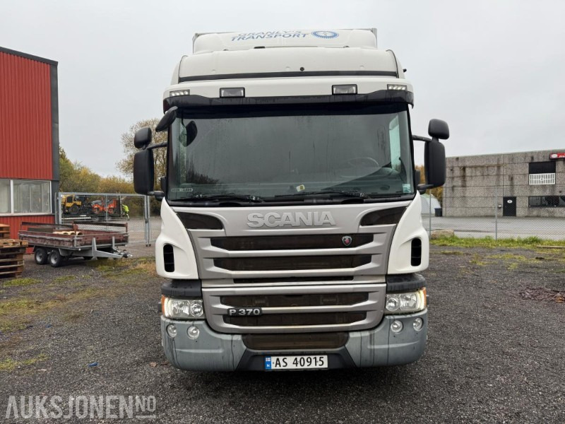 2014 Scania P370 SKAPBIL M/FULL SIDEÅPNING 18 PALLER TRUCKFESTE SERVICEHISTORIKK. - Camión caja cerrada: foto 3 2014 Scania P370 SKAPBIL M/FULL SIDEÅPNING 18 PALLER TRUCKFESTE SERVICEHISTORIKK. - Camión caja cerrada: foto 3