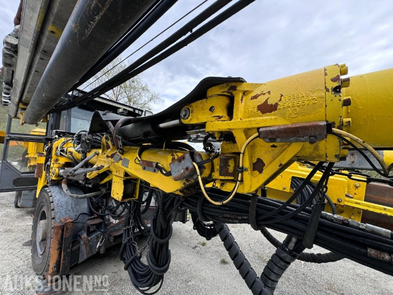 Perforadora 2015 Atlas Copco Boomer M2C - Gruve- og tunellborerigg - 2 boms rigg med personkurv: foto 14 Perforadora 2015 Atlas Copco Boomer M2C - Gruve- og tunellborerigg - 2 boms rigg med personkurv: foto 14