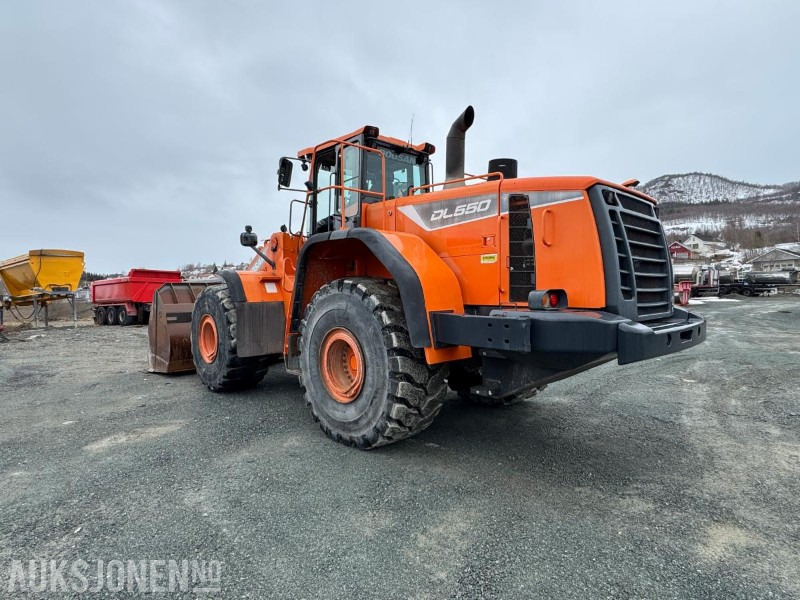2015 Doosan DL550-5 Hjullaster - Nye dekk - Gjerstad 6000L - 7596T - Cargadora de ruedas: foto 3 2015 Doosan DL550-5 Hjullaster - Nye dekk - Gjerstad 6000L - 7596T - Cargadora de ruedas: foto 3