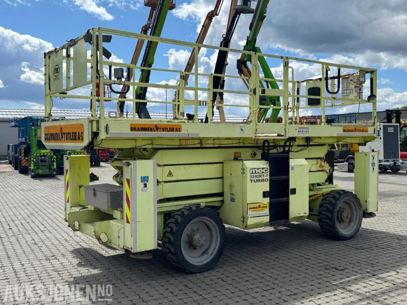 2015 MEC 3392RT sakselift / 4X4 / 12 meter arbeidshøyde - Plataforma elevadora: foto 3 2015 MEC 3392RT sakselift / 4X4 / 12 meter arbeidshøyde - Plataforma elevadora: foto 3