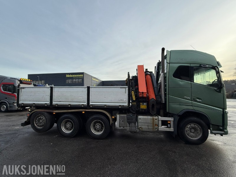 2015 Volvo FH16 750 8x4 / EURO 6 / Palfinger PK27002 SH Kran / Tipp / Fullutstyrt - Camión grúa: foto 5 2015 Volvo FH16 750 8x4 / EURO 6 / Palfinger PK27002 SH Kran / Tipp / Fullutstyrt - Camión grúa: foto 5