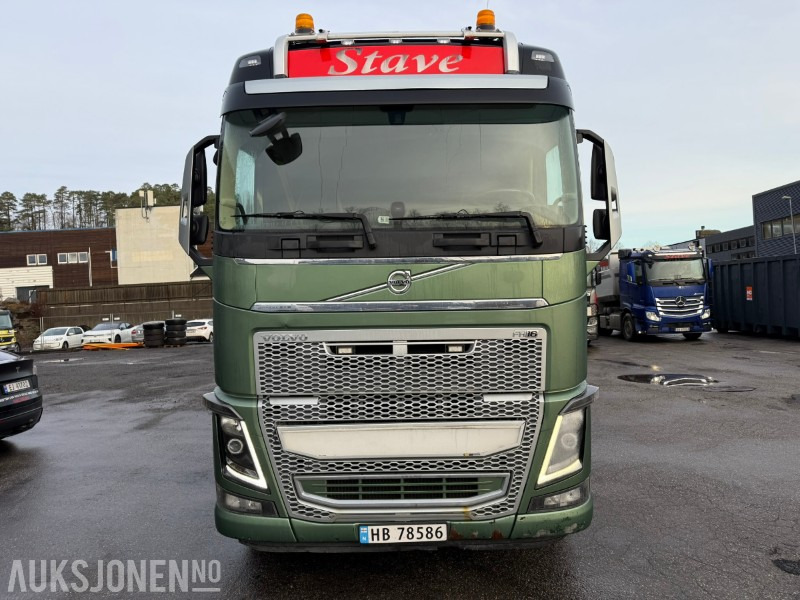 2015 Volvo FH16 750 8x4 / EURO 6 / Palfinger PK27002 SH Kran / Tipp / Fullutstyrt - Camión grúa: foto 3 2015 Volvo FH16 750 8x4 / EURO 6 / Palfinger PK27002 SH Kran / Tipp / Fullutstyrt - Camión grúa: foto 3