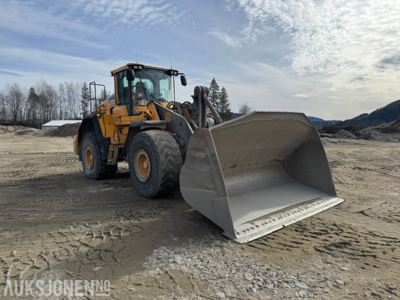 2015 Volvo L180H Hjullaster - Spakestyring - Sentralsmøring - Cargadora de ruedas: foto 3 2015 Volvo L180H Hjullaster - Spakestyring - Sentralsmøring - Cargadora de ruedas: foto 3