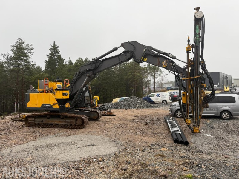 2016 VOLVO EC300EL BELTEGRAVER M/BORTÅRN - SERVICEHISTORIKK - ENGCON TILTROTATOR - MASKINSTYRING - SENTRALSMØRING. - Excavadora: foto 2 2016 VOLVO EC300EL BELTEGRAVER M/BORTÅRN - SERVICEHISTORIKK - ENGCON TILTROTATOR - MASKINSTYRING - SENTRALSMØRING. - Excavadora: foto 2