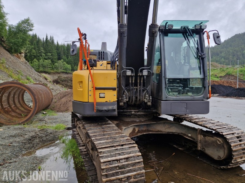 2016 Volvo EC235EL Beltegraver - tiltrotator - GPS - Skuffe - Excavadora: foto 5 2016 Volvo EC235EL Beltegraver - tiltrotator - GPS - Skuffe - Excavadora: foto 5