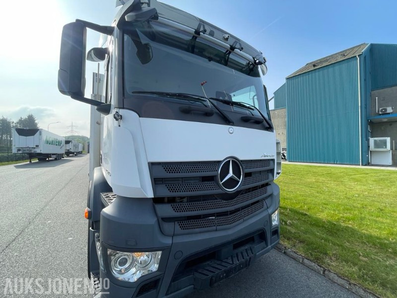 2017 Mercedes-Benz Antos Distribusjonsbil med kjøl Nordic Supra 850 - Lift - 121984 km. - Camión caja cerrada: foto 4 2017 Mercedes-Benz Antos Distribusjonsbil med kjøl Nordic Supra 850 - Lift - 121984 km. - Camión caja cerrada: foto 4