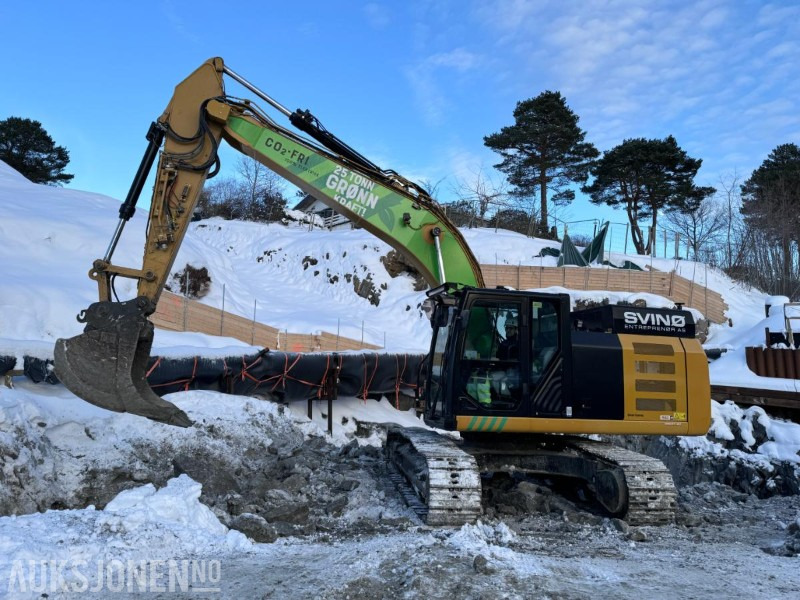 2018 Cat 323FL Z-Line - Elektrisk gravemaskin med R8 Rototilt - Sentralsmøring - 3 skuffer - Makin 3D GPS Maskinstyring - Excavadora: foto 1 2018 Cat 323FL Z-Line - Elektrisk gravemaskin med R8 Rototilt - Sentralsmøring - 3 skuffer - Makin 3D GPS Maskinstyring - Excavadora: foto 1