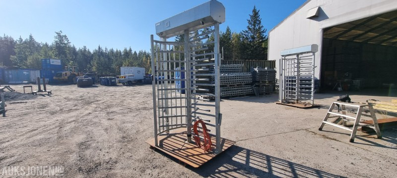 2018 Halsang personrondell med Infobric kortleser - Equipo de construcción: foto 1 2018 Halsang personrondell med Infobric kortleser - Equipo de construcción: foto 1