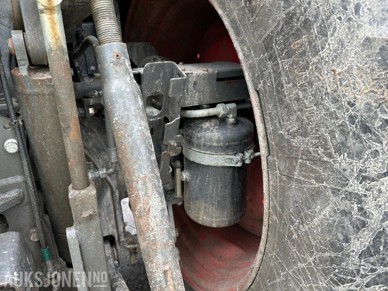 2019 CLAAS ARION 660 CMATIC TRAKTOR - 2865 Timer - Tractor: foto 4 2019 CLAAS ARION 660 CMATIC TRAKTOR - 2865 Timer - Tractor: foto 4