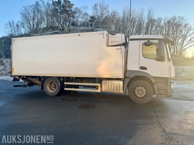 2019 Mercedes-Benz Antos 1824 4x2 - Skapbil m/kjøl og lift – Eu-godkjent til 05/26 - Km: 146689 - Camión caja cerrada: foto 5 2019 Mercedes-Benz Antos 1824 4x2 - Skapbil m/kjøl og lift – Eu-godkjent til 05/26 - Km: 146689 - Camión caja cerrada: foto 5
