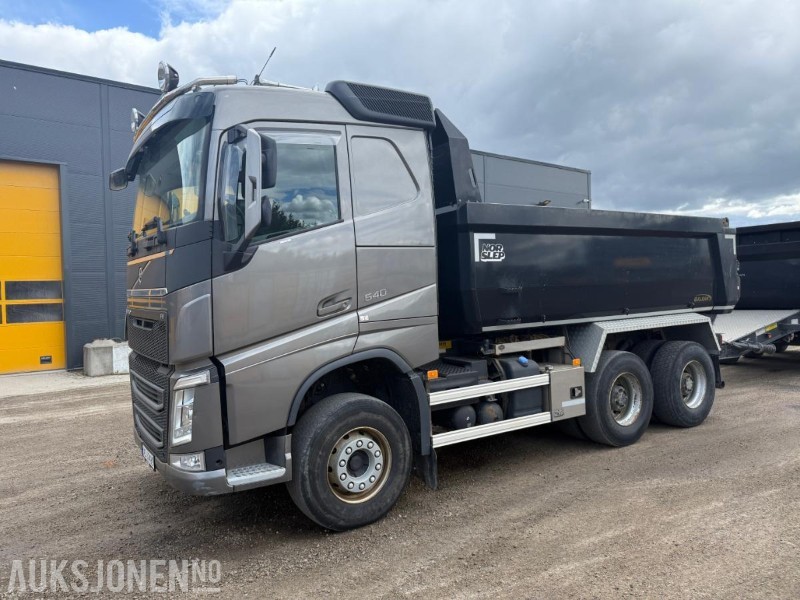 2019 VOLVO FH500 TIPPBIL SERVICEHISTORIKK LAV KM 6X4 EURO 6 - Camión volquete: foto 1 2019 VOLVO FH500 TIPPBIL SERVICEHISTORIKK LAV KM 6X4 EURO 6 - Camión volquete: foto 1