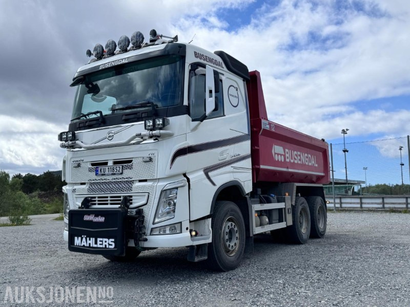 2021 Volvo FH540 - 6x4 - Brøyterigget tippbil - Camión volquete: foto 1 2021 Volvo FH540 - 6x4 - Brøyterigget tippbil - Camión volquete: foto 1