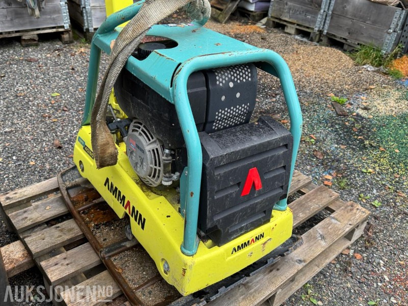 2022 AMMANN APR 40/60 HA vibroplate / 284kg - Rodillo: foto 3 2022 AMMANN APR 40/60 HA vibroplate / 284kg - Rodillo: foto 3