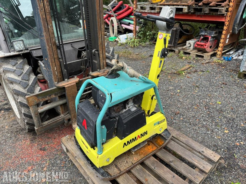 2022 AMMANN APR 40/60 HA vibroplate / 284kg - Rodillo: foto 1 2022 AMMANN APR 40/60 HA vibroplate / 284kg - Rodillo: foto 1