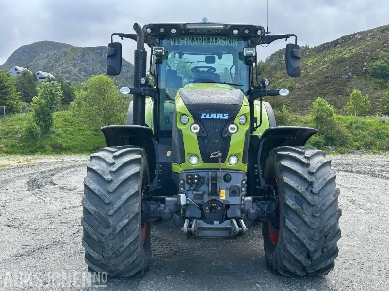 2022 Claas Axion 870 - 301 hk - 50 km/t - Front PTO - TRI dekk og landbruksdekk - Brøyteplate - EU godkjent - Tractor: foto 2 2022 Claas Axion 870 - 301 hk - 50 km/t - Front PTO - TRI dekk og landbruksdekk - Brøyteplate - EU godkjent - Tractor: foto 2