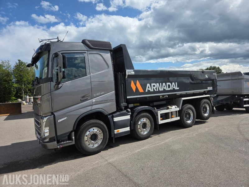 2022 Volvo FH 540 4-akslet tippbil - EU ok til 05.26 / 118.480km - Camión volquete: foto 1 2022 Volvo FH 540 4-akslet tippbil - EU ok til 05.26 / 118.480km - Camión volquete: foto 1