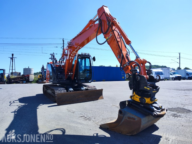 2023 Hitachi ZX135US-7 m/Makin maskinstyring, Encon tilt, EC-Oil, 2532 t - Excavadora: foto 4 2023 Hitachi ZX135US-7 m/Makin maskinstyring, Encon tilt, EC-Oil, 2532 t - Excavadora: foto 4