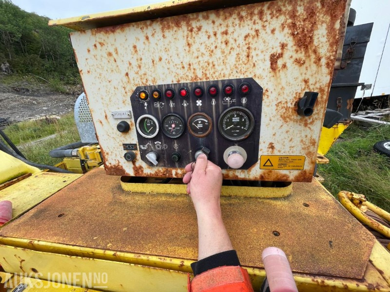 Atlas Copco ROC 642HC - Perforadora: foto 4 Atlas Copco ROC 642HC - Perforadora: foto 4