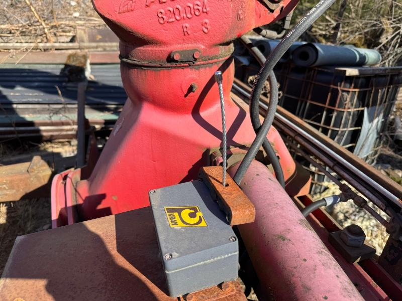 2004 Ferrari 712 A4 Kran med fjernkontroll - Camión: foto 5 2004 Ferrari 712 A4 Kran med fjernkontroll - Camión: foto 5