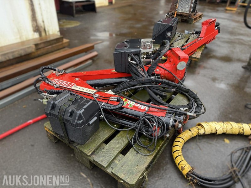 FASSI Micro 15 Kran - Løftekapasitet 995 kg - Camión: foto 1 FASSI Micro 15 Kran - Løftekapasitet 995 kg - Camión: foto 1