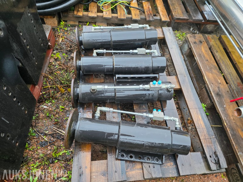 Contarini hydraulisk støtteben sylinder 120/100x70x400 mm m/fast fot - Equipo de construcción: foto 2 Contarini hydraulisk støtteben sylinder 120/100x70x400 mm m/fast fot - Equipo de construcción: foto 2