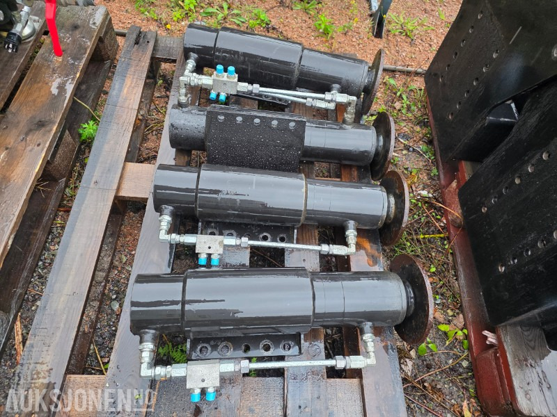 Contarini hydraulisk støtteben sylinder 120/100x70x400 mm m/fast fot - Equipo de construcción: foto 4 Contarini hydraulisk støtteben sylinder 120/100x70x400 mm m/fast fot - Equipo de construcción: foto 4