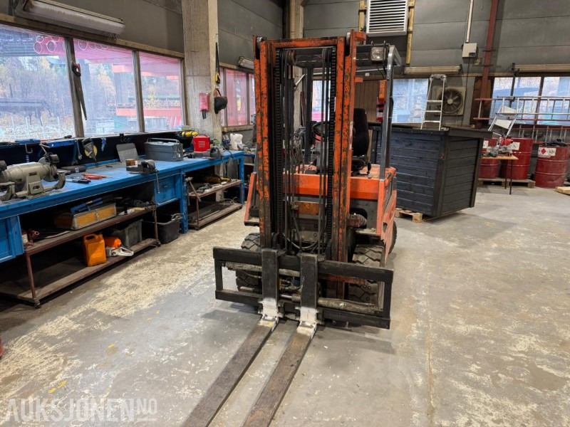 1995 Toyota FBM25/FVA400 2500 kg løfteevne og 3300mm løftehøyde - Equipo de manutención: foto 2 1995 Toyota FBM25/FVA400 2500 kg løfteevne og 3300mm løftehøyde - Equipo de manutención: foto 2