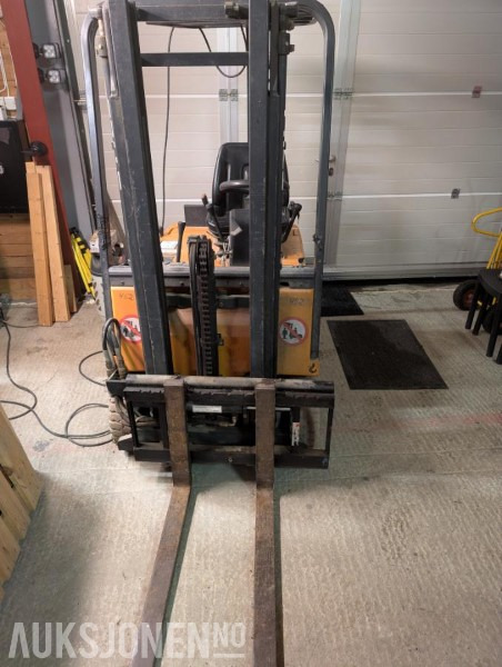 1999 Still R50-12 - Equipo de manutención: foto 1 1999 Still R50-12 - Equipo de manutención: foto 1