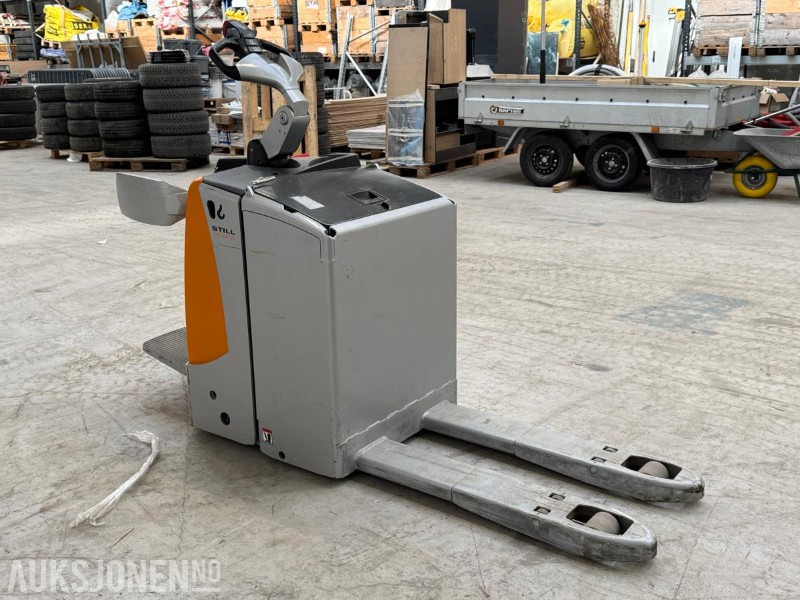 2013 Still EXU-SF20 snile / palleløfter - Equipo de manutención: foto 4 2013 Still EXU-SF20 snile / palleløfter - Equipo de manutención: foto 4