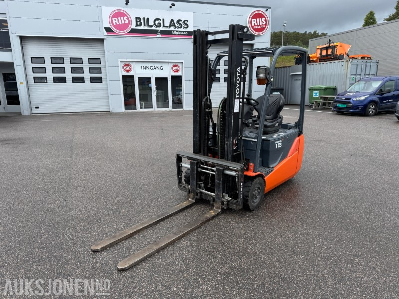 2013 Toyota 8FBET18 elektrisk gaffeltruck - Equipo de manutención: foto 1 2013 Toyota 8FBET18 elektrisk gaffeltruck - Equipo de manutención: foto 1
